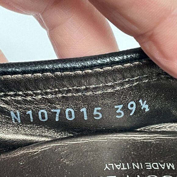 Attilio Giusti Leombruni AGL Black Leather Cap Toe Heels Womens 39 1/2 (9.5) - Picture 11 of 12